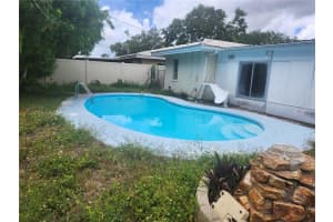 2083 ENVOY COURT, CLEARWATER, FL 33764 Sold 07/29/25