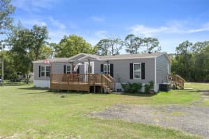 2110 COLONIAL AVENUE, HOMOSASSA, FL 34448 Sold 10/17/25