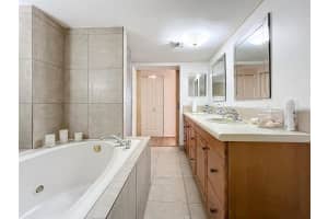 700 STARKEY ROAD, LARGO, FL 33771 - MLS#MFRW7875825