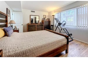 700 STARKEY ROAD, LARGO, FL 33771 - MLS#MFRW7875825