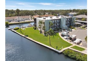 5627 FERGUSON COURT, NEW PORT RICHEY, FL 34652 - MLS#MFRW7875882