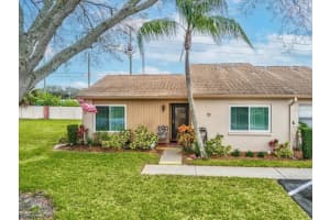 3832 Sailmaker Ln #3832, HOLIDAY