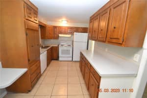 300 MIDWOOD DRIVE, PLANT CITY, FL 33566 - MLS#MFRW7876196