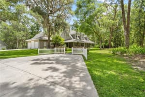 27091 COUNTRY OAK DRIVE, BROOKSVILLE, FL 34602 Sold 07/28/25