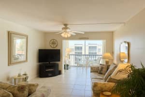1243 MARTIN LUTHER KING JR AVENUE, CLEARWATER, FL 33756 - MLS#MFRW7876295