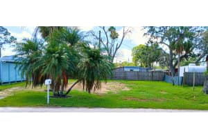 6828 EDGEWATER DRIVE, NEW PORT RICHEY, FL 34652 - MLS#MFRW7876340