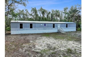 10217 Rim Ln Hudson, FL 34667 - Off Market