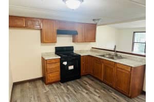 110 CAMEL GLEN, LAKE CITY, FL 32024 Sold 10/24/25