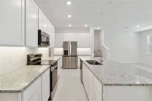 5285 LUISA COURT, ST CLOUD, FL 34771 Sold 09/19/25