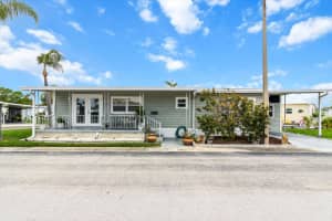 82123 B St N #123 Pinellas Park, FL 33781 - Off Market