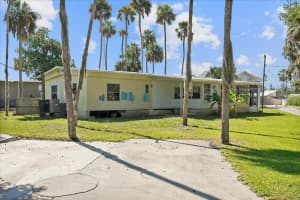 10348 TWIN RIVER LANE, HOMOSASSA, FL 34448 - MLS#MFRW7876786