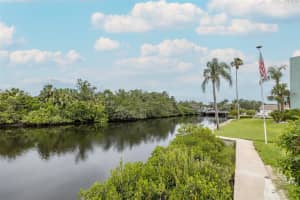 5640 FERGUSON COURT, NEW PORT RICHEY, FL 34652 - MLS#MFRW7876824