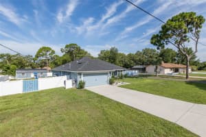 2027 FENTRESS COURT, SPRING HILL, FL 34609 Sold 10/28/25