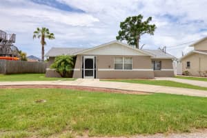 13637 LAGOON DRIVE, HUDSON, FL 34667 - MLS#MFRW7876973