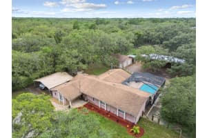 18531 Ozark Dr, HUDSON