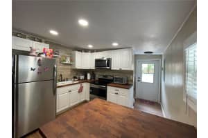237 Monroe Ave Brooksville, FL 34604 - Off Market