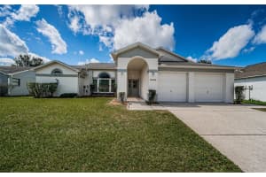 9402 Tournament Dr, HUDSON