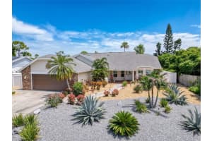 1604 Gulf Beach Blvd, TARPON SPRINGS
