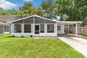 207 DIXIE HIGHWAY, AUBURNDALE, FL 33823 Sold 08/18/25