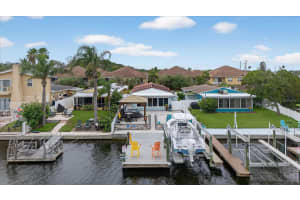 4701 FLORAMAR TERRACE, NEW PORT RICHEY, FL 34652 - MLS#MFRW7877298