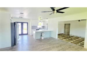 3615 SEAROBIN DRIVE, ST PETERSBURG, FL 33705 - MLS#MFRW7877304