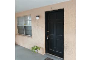 4718 Christa Ct #317, TAMPA