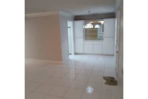 4718 CHRISTA COURT, TAMPA, FL 33614 - MLS#MFRW7877395
