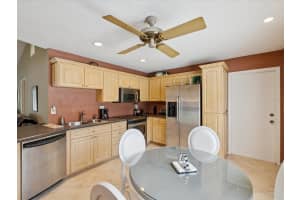 827 CREEKSIDE LANE, PALM HARBOR, FL 34684 - MLS#MFRW7877398