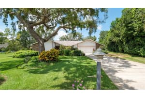 7488 Birdland Cres, SPRING HILL