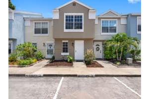 6600 121st Ave #3, LARGO