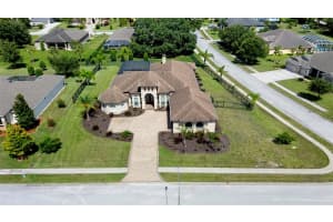 902 BELVOIR WAY, SPRING HILL, FL 34609 Sold 09/02/25