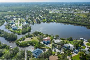 2020 COVE COURT, HOLIDAY, FL 34691 Sold 09/10/25