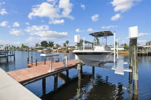 12701 4TH ISLE, HUDSON, FL 34667 - MLS#MFRW7877541