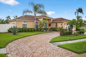 1711 GLEN OAK LANE, LUTZ, FL 33549 Sold 08/29/25