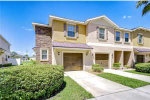 12013 Greengate Dr, HUDSON