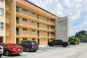 5820 N Church Ave #463, TAMPA