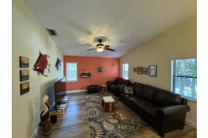 300 FLORIDA AVENUE, TARPON SPRINGS, FL 34689 - MLS#MFRW7877778