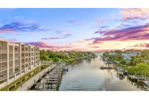 1709 N Tamiami Trl #211, SARASOTA