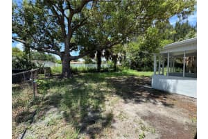 7907 WINSTON LANE, TAMPA, FL 33615 - MLS#MFRW7877788