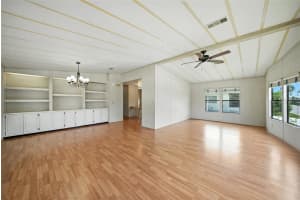 1117 50TH AVENUE, BRADENTON, FL 34207 - MLS#MFRW7877943
