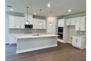 10021 ZENNIA LANE, PARRISH, FL 34219 Sold 11/07/25