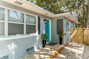 722 16TH AVENUE, LARGO, FL 33770 Sold 10/09/25