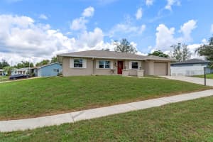 5290 GWEN LANE, SPRING HILL, FL 34609 Sold 11/05/25