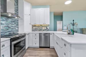 876 COCKATIEL LOOP, HERNANDO, FL 34442 Sold 10/15/25