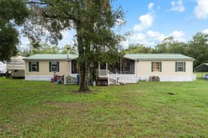 27167 Popiel Rd, BROOKSVILLE