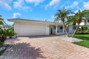 220 DRIFTWOOD DRIVE, PALM HARBOR, FL 34683 - MLS#MFRW7878564