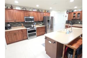 8152 SOUTHERN PINES DRIVE, BROOKSVILLE, FL 34601 - MLS#MFRW7878658