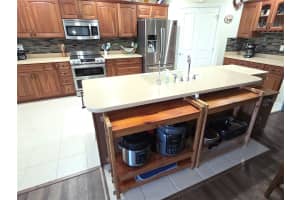 8152 SOUTHERN PINES DRIVE, BROOKSVILLE, FL 34601 - MLS#MFRW7878658