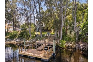 521 MIDWAY LANE, TARPON SPRINGS, FL 34689 - MLS#MFRW7878720