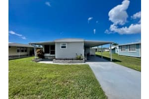 10819 London Dr, PORT RICHEY